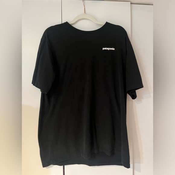 Patagonia Men's P-6 Logo Responsibili-Tee Short Sleeve T-Shirt - Picture 2 of 3